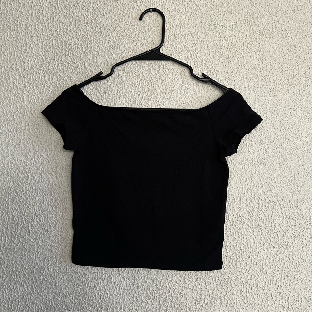 H&M Black Off Shoulder Baby Tee